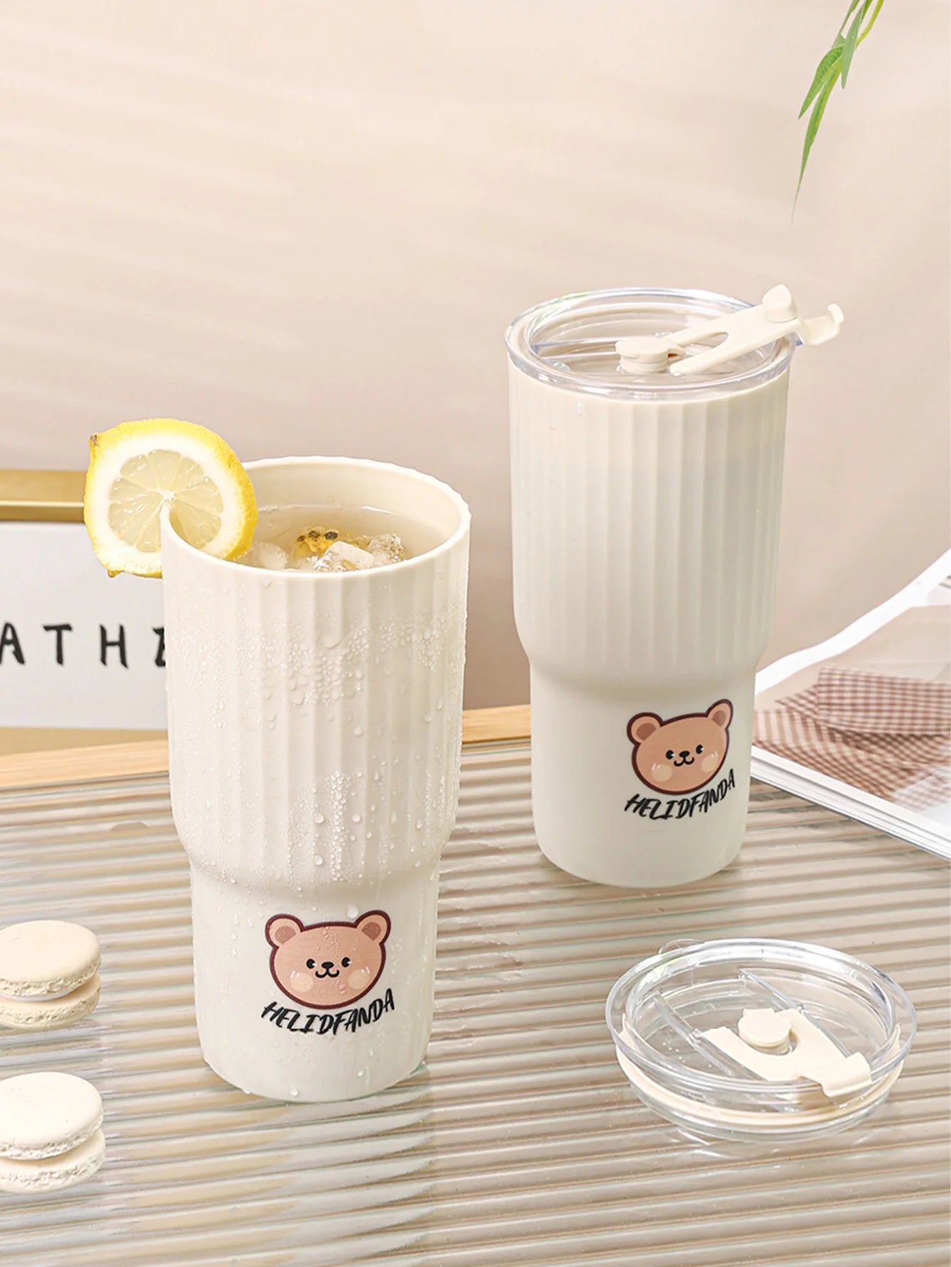 Stay Hydrated and Enjoy Your Coffee On-the-Go with the WORTHBUY Plastic Coffee Mug