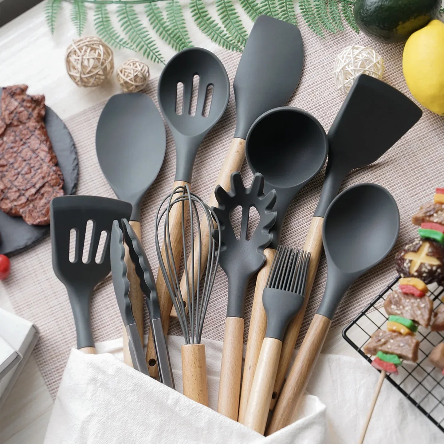 12PCS Silicone Kitchenware Non-Stick Cookware Kitchen Utensils Set Spatula Shovel Egg Beaters Wooden Handle Cooking Tool Set